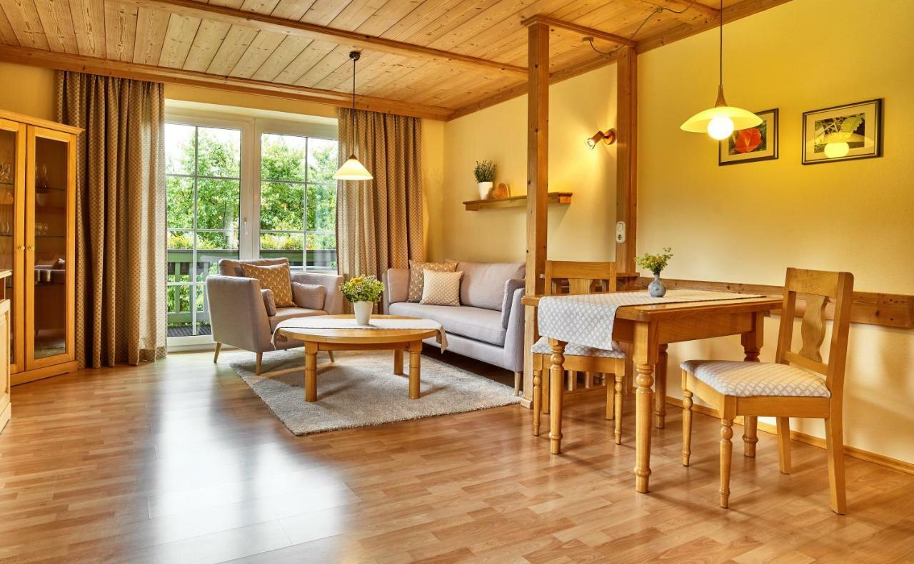 Haus Wiesengrund 弗劳埃瑙 外观 照片